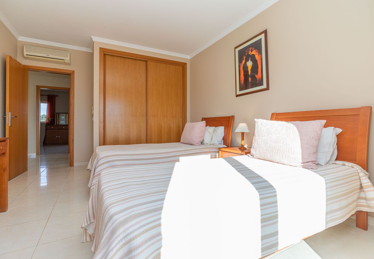 Villa à Altura - VILLA DO REGATO, Beach Village