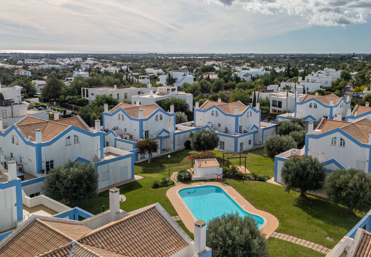 Maison mitoyenne à Tavira - CASA DO ALTO, Quinta do Perogil