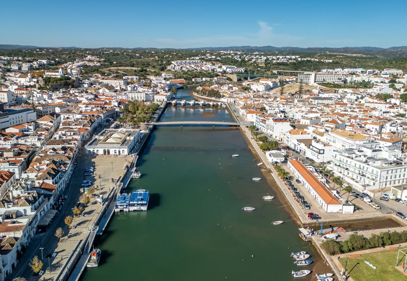 Maison mitoyenne à Tavira - CASA NAUTICA, Town Centre