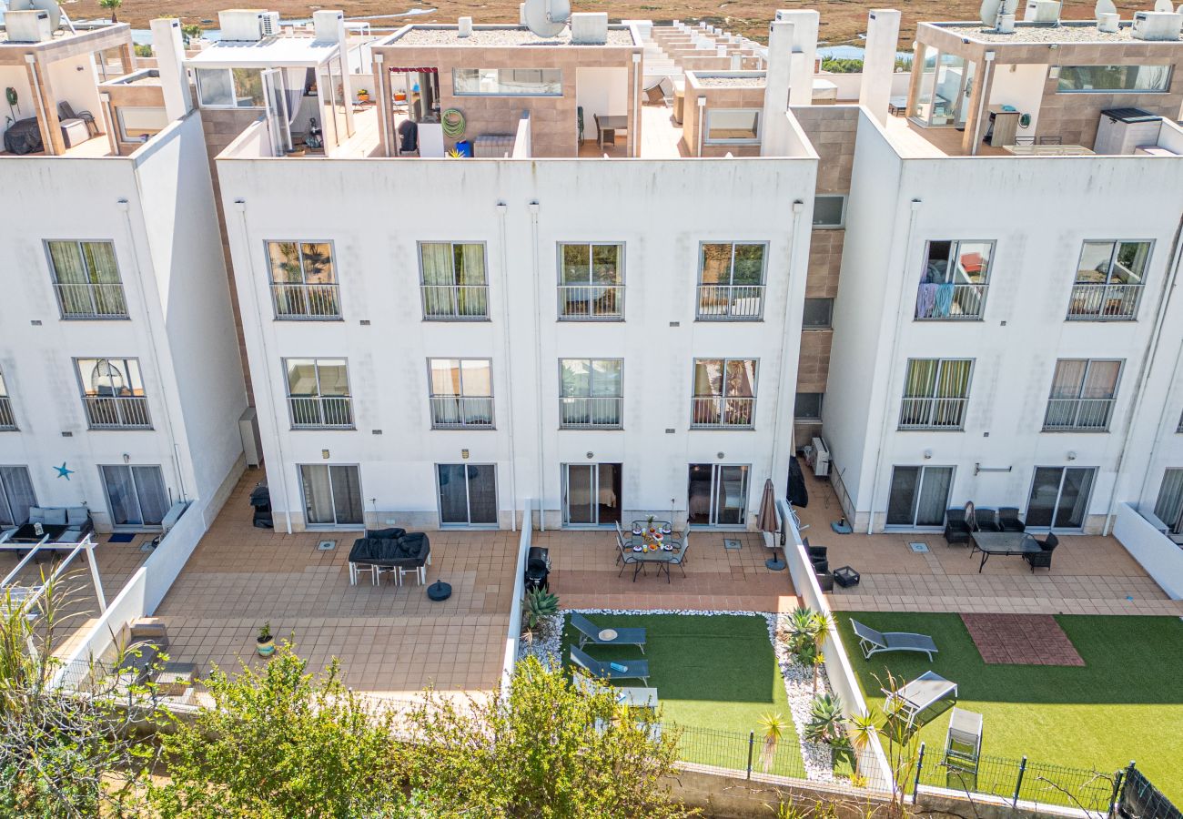 Apartamento em Fuseta - APARTMENT ROBINARA, Fishing Village 