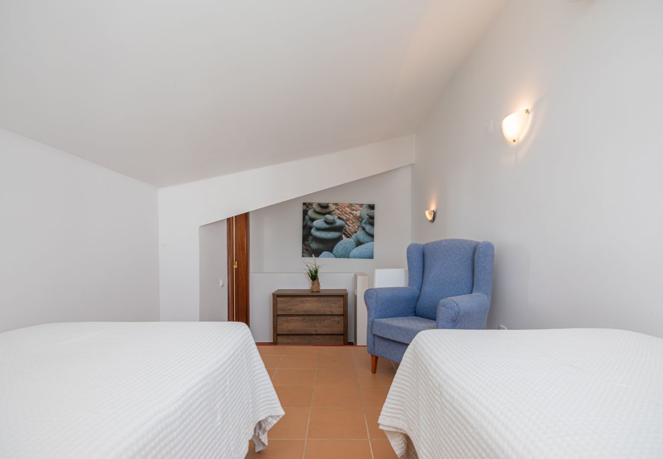 Casa geminada em Tavira - CASA DO ALTO, Quinta do Perogil