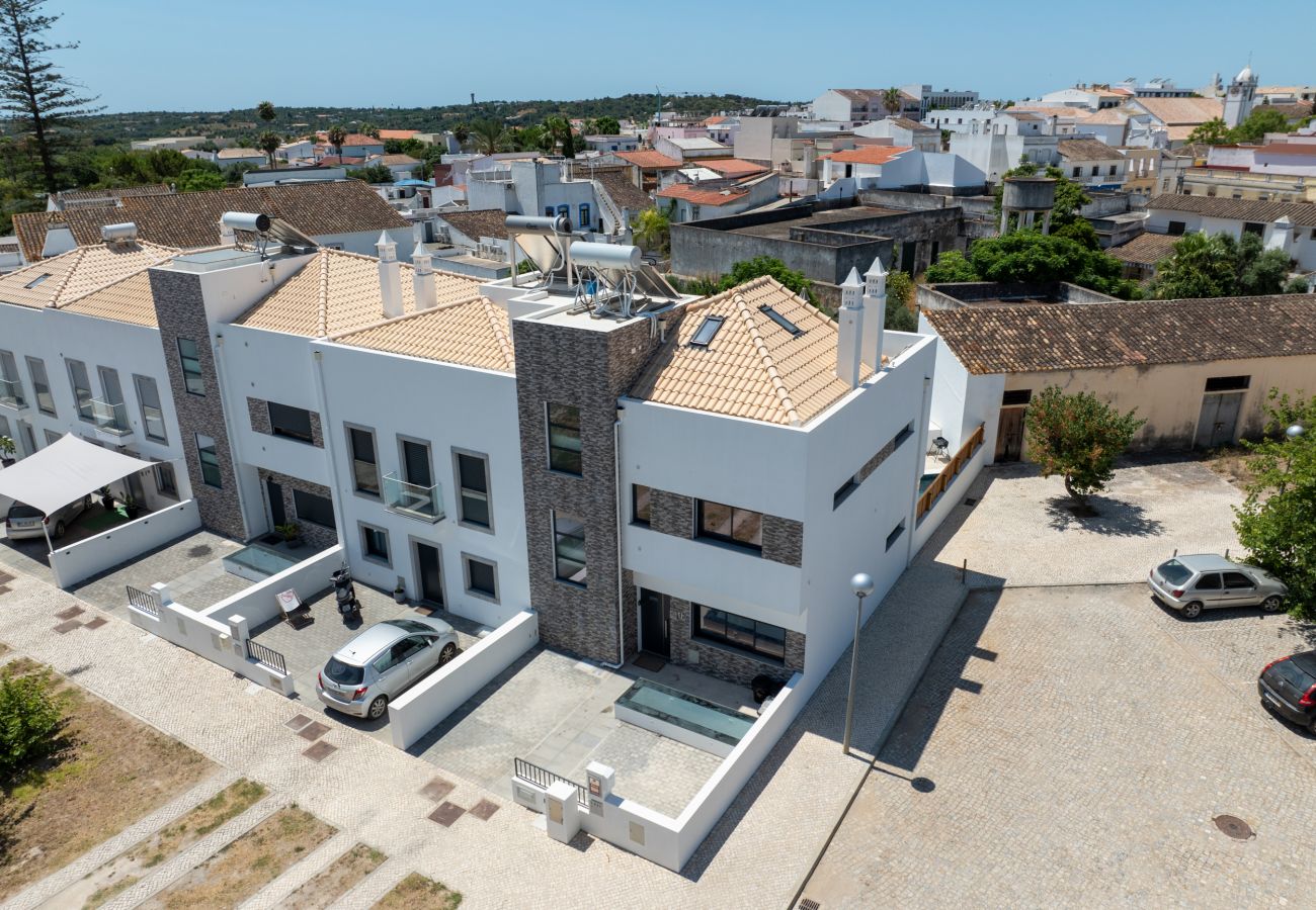 Casa geminada em Moncarapacho - CASA CATARINA, Town Centre