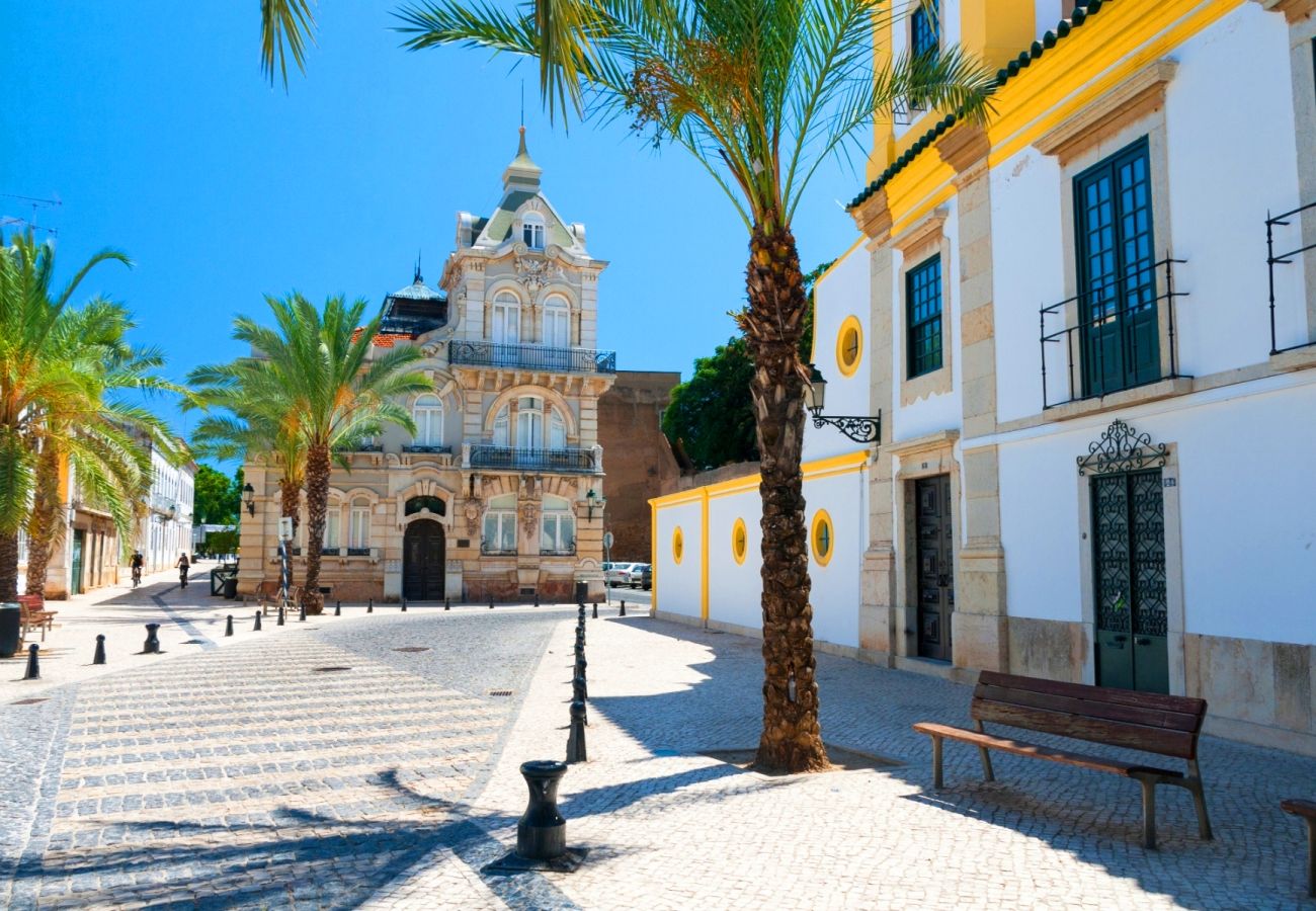 Casa geminada em Fuseta - CASA MARGARIDA, Arte Nova