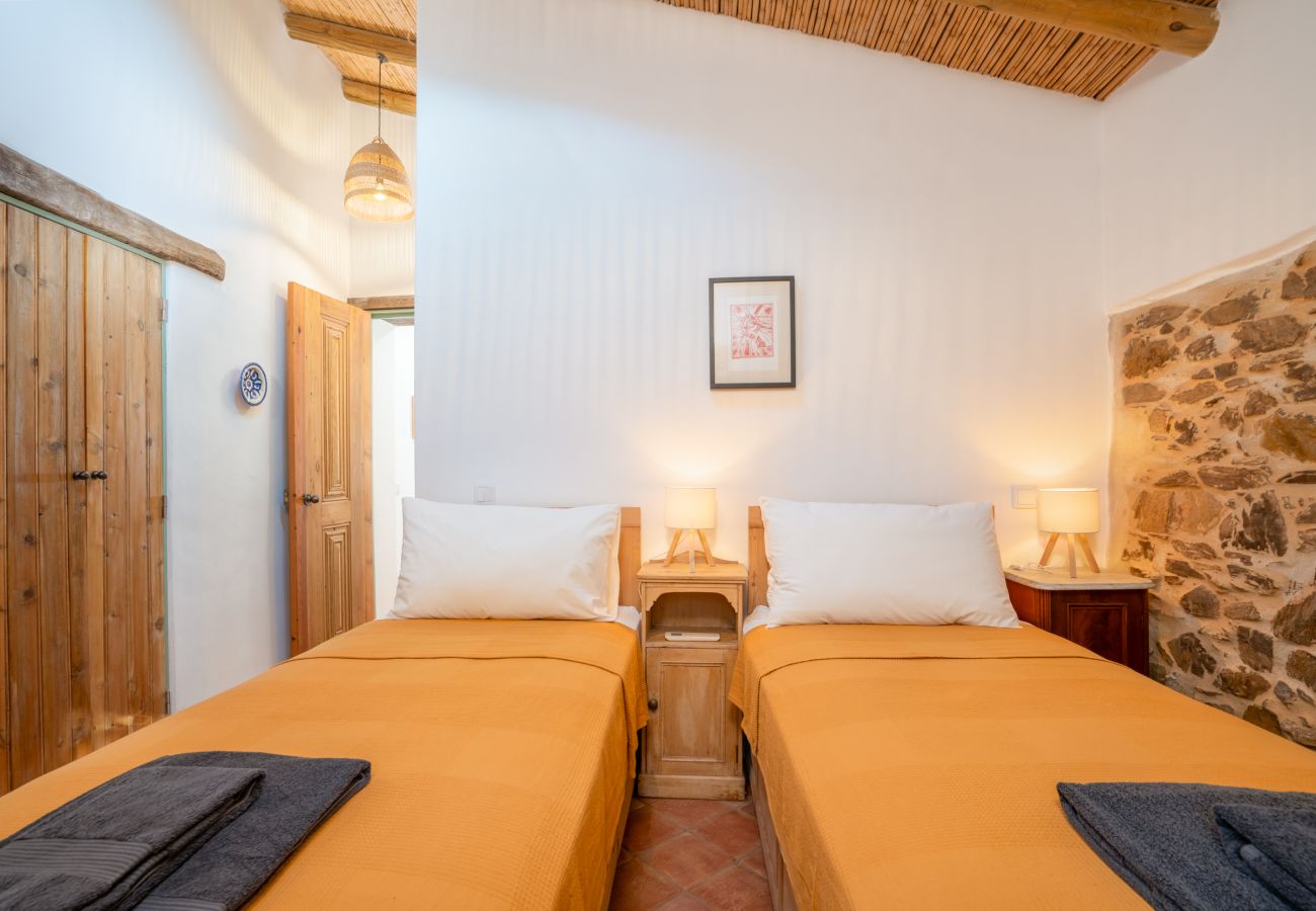 Casa rural em Tavira - CASA ANDORINHA, Callebanda Barracol
