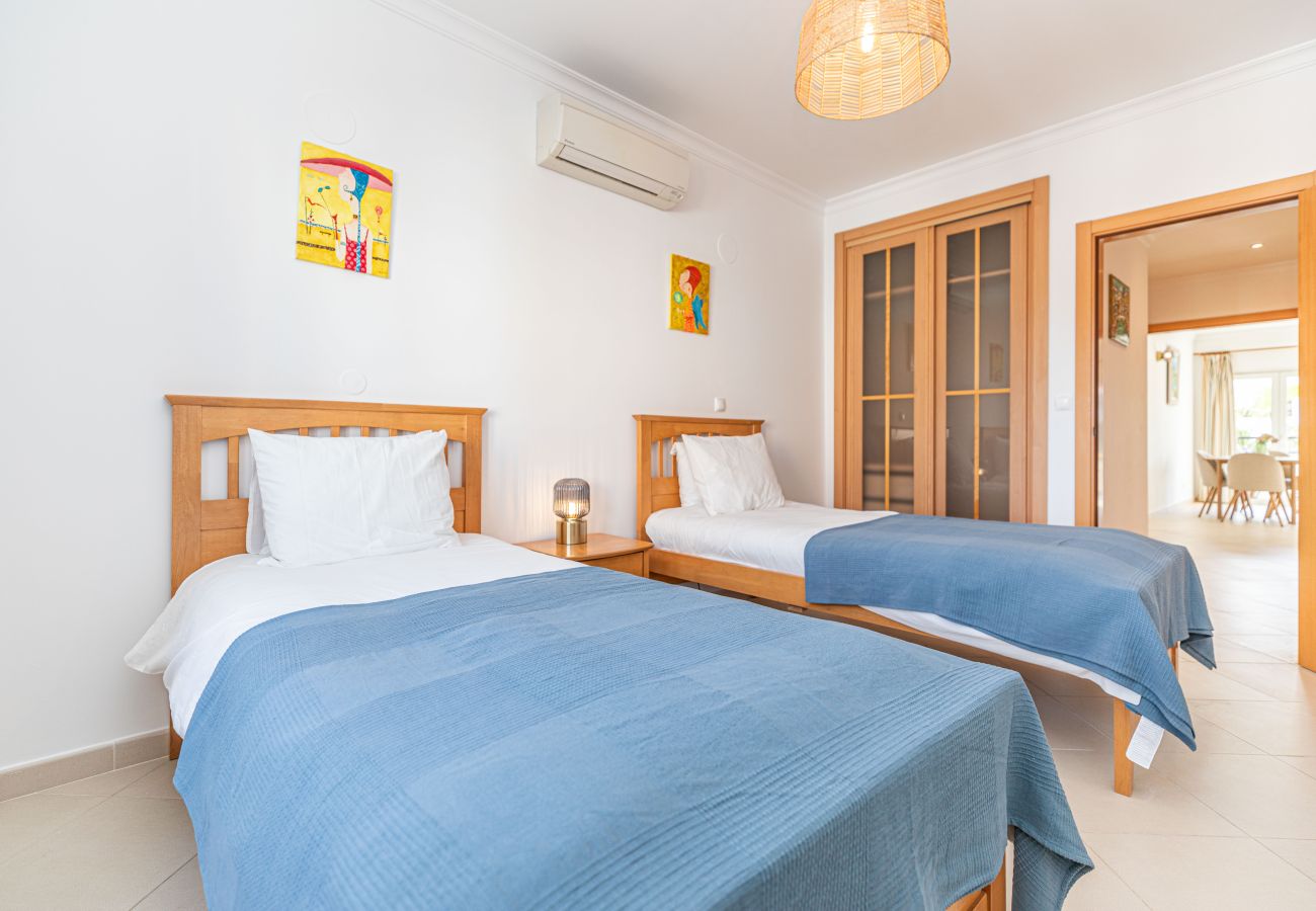 Apartamento em Tavira - APARTMENT ISABELLE,  Mato Santo Espirito