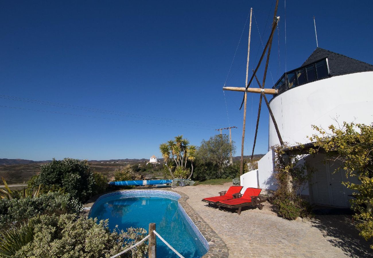 Villa in Tavira - THE WINDMILL, Estorninhos