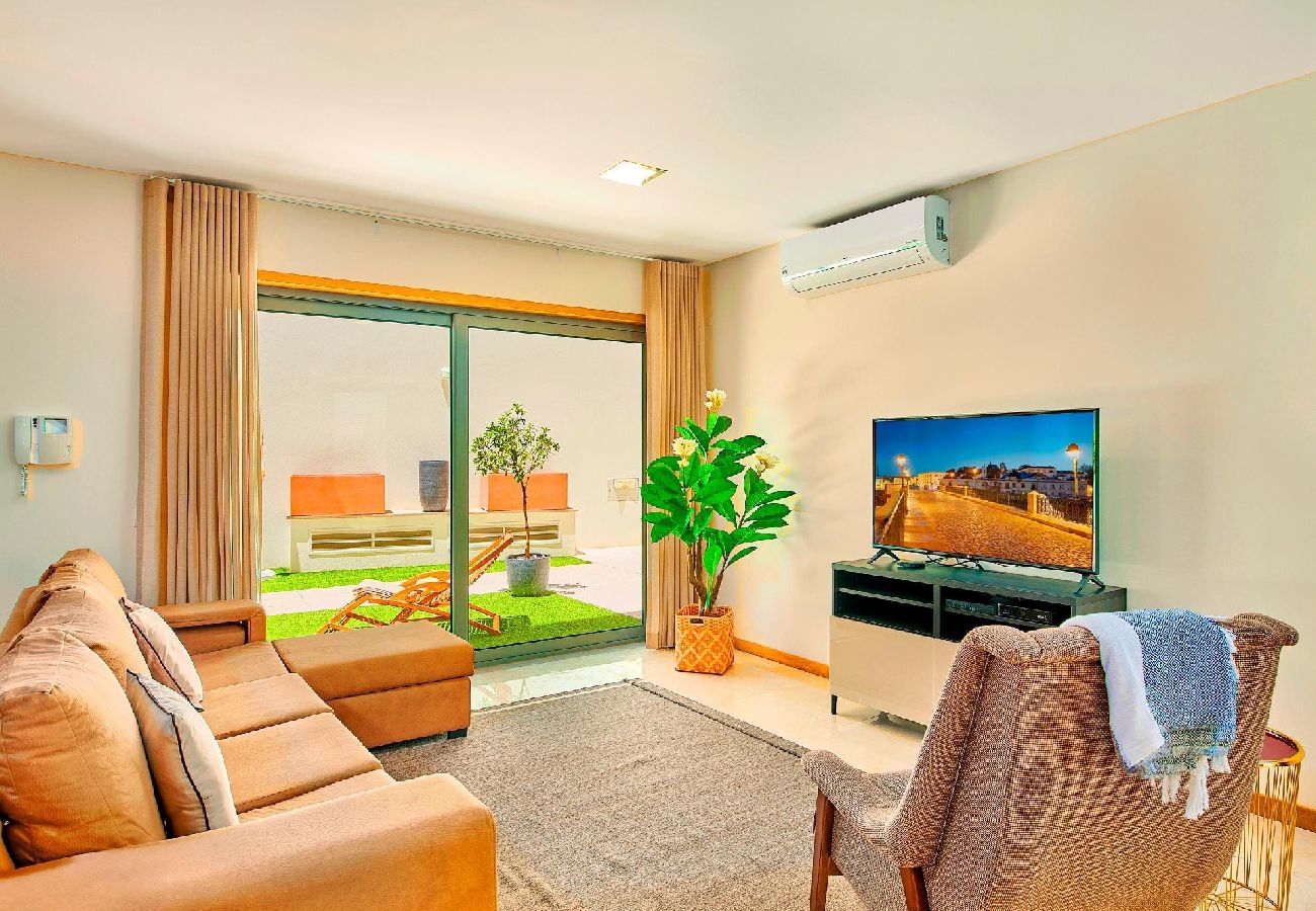 Terraced House in Tavira - TAVIRA SUITES FIGUEIRA, Town Centre