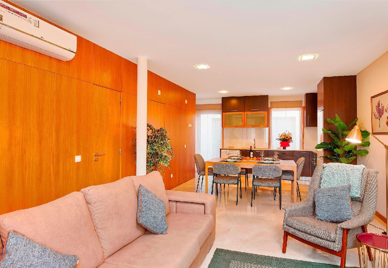 Terraced House in Tavira - TAVIRA SUITES AMENDOEIRA, Town Centre