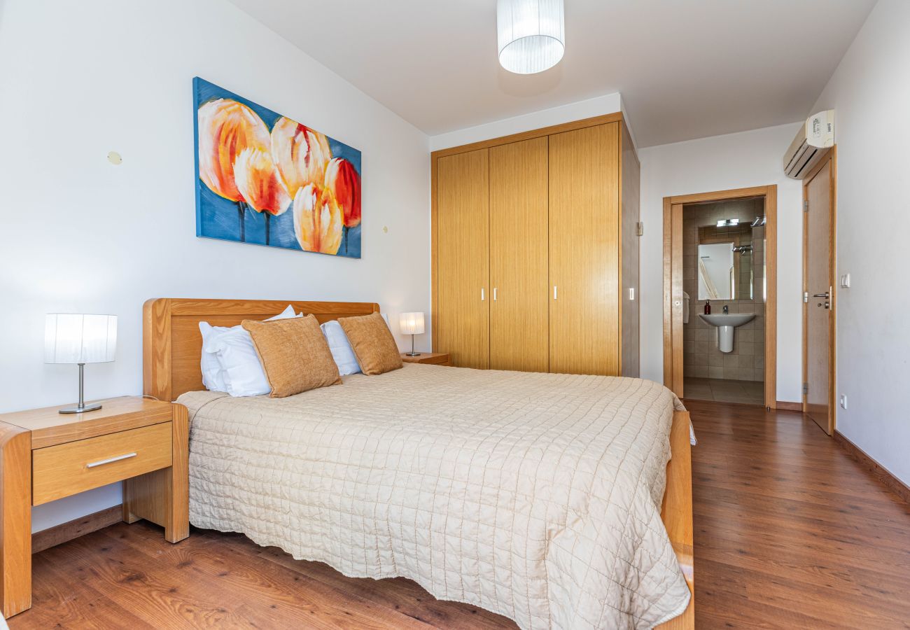 Apartment in Fuseta - APARTMENT ROBINARA, Fishing Village 