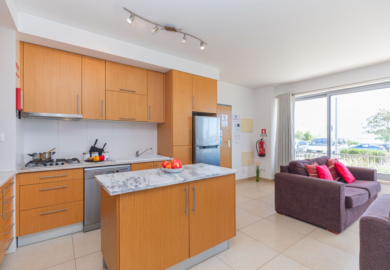 Apartment in Fuseta - APARTMENT ROBINARA, Fishing Village 