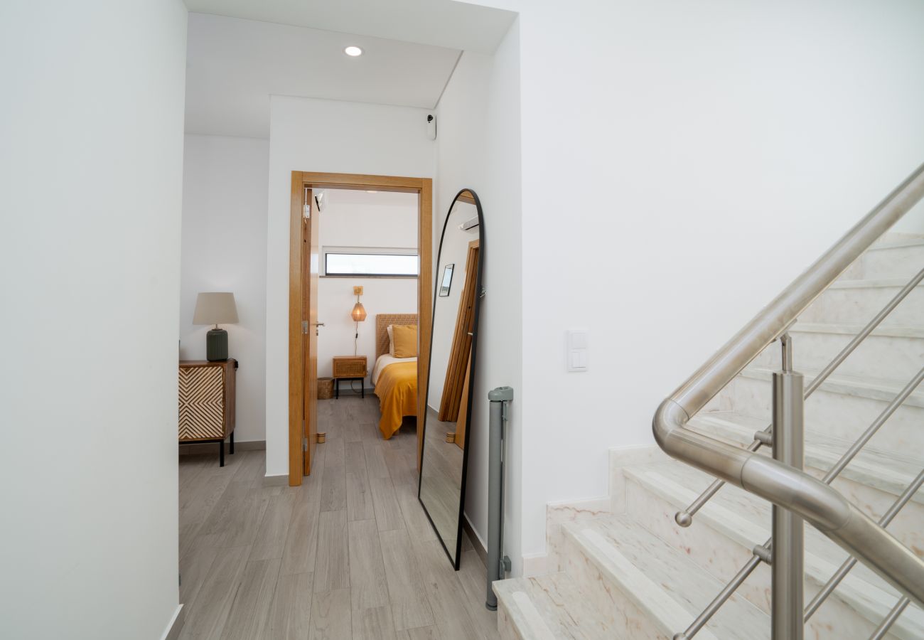 Terraced House in Moncarapacho - CASA CATARINA, Town Centre