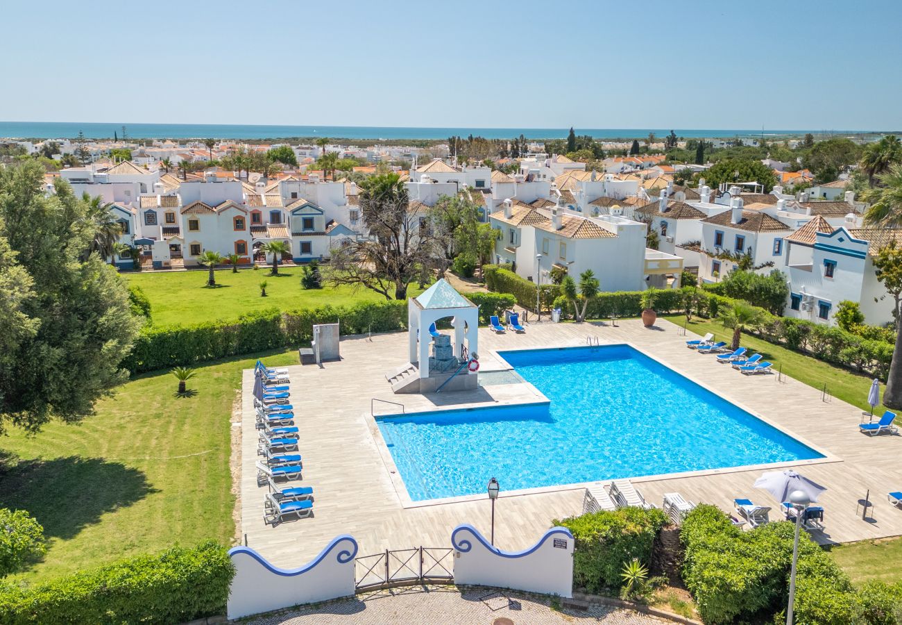 Studio in Cabanas de tavira - QUINTA VELHA OASIS, Pool Resort