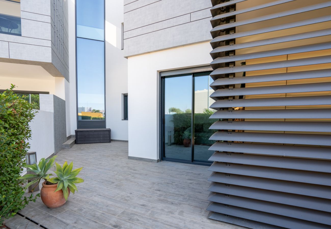 Apartment in Tavira - APARTMENT MONTE CARLO, Cabanas Fishing Village