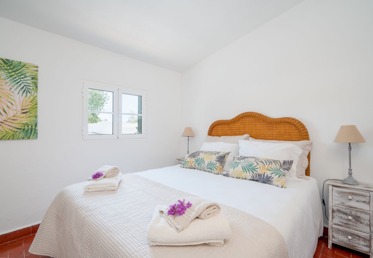 Cottage in Tavira - CASA BUGANVILIA, Quinta Vale Caranguejo